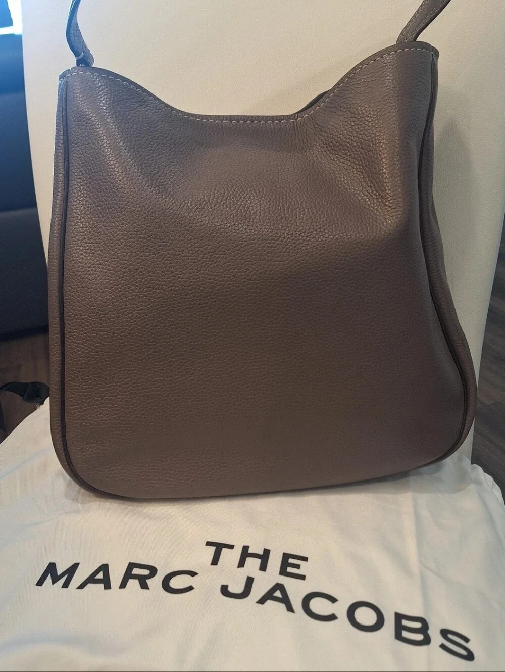 Marc Jacobs Beige & Brown 